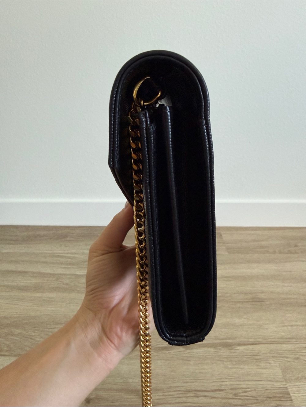 Saint Laurent Black Leather Quilted Chain Crossbody with Gold Logo - Picture 4 of 5